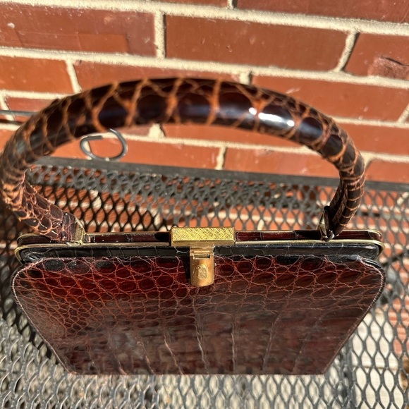 Vintage Handbag Brown Crocodile Leather Purse Crocodile  Elegant vintage authentic alligator Bag